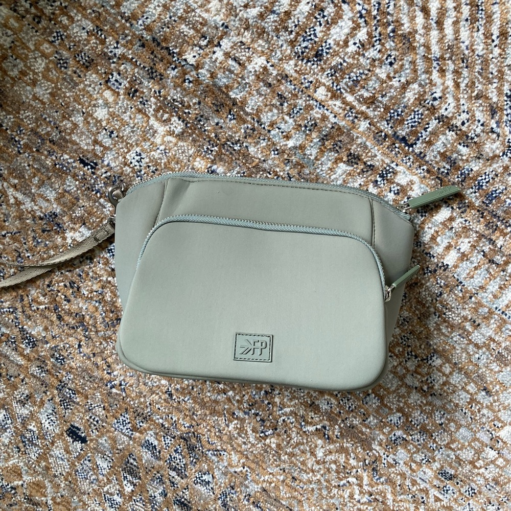 Freshly picked pouch